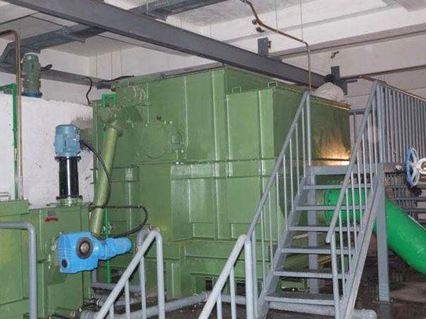 引進(jìn),設(shè)備制造及銷(xiāo)售,水處理凈水劑的研發(fā),生產(chǎn)銷(xiāo)售,環(huán)境污染治理的