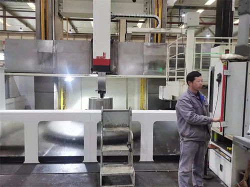 只爭(zhēng)朝夕開新局丨重慶水泵廠耐火材料制造訂單激增，虎力全開忙生產(chǎn)